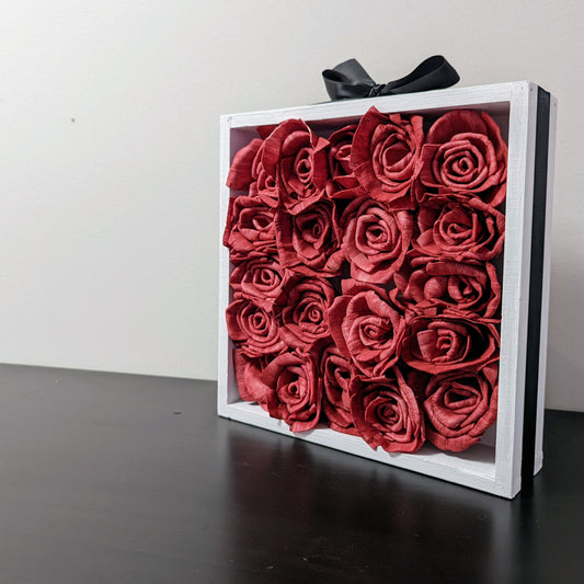 The Luxe Box: 20 Red Sola Roses